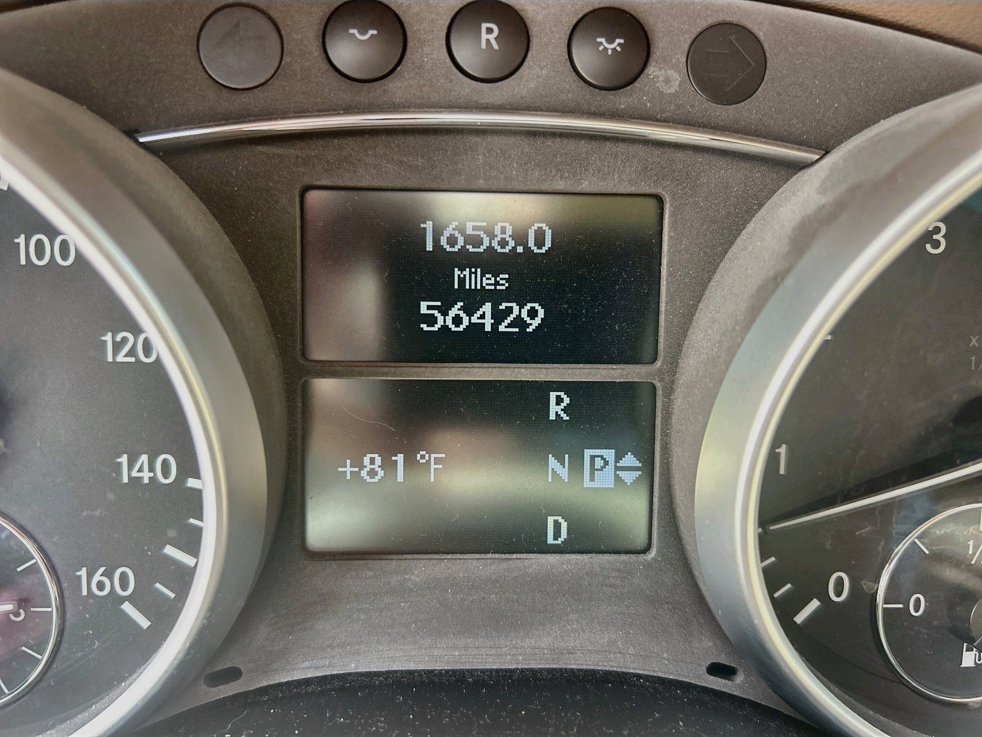 Used 2010 Mercedes-Benz ML 350 2WD image 12
