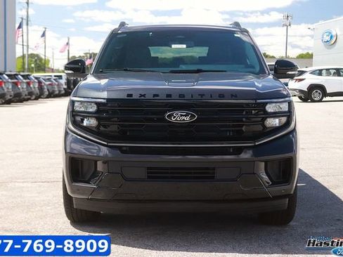 New 2026 Ford Expedition Max Platinum AWD/4WD image 2