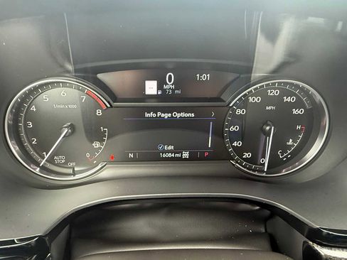 Used 2024 Cadillac XT6 Sport image 25