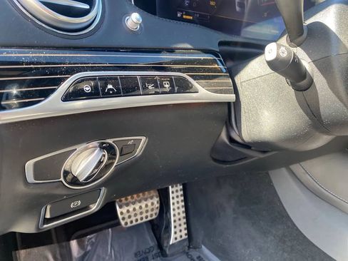 Used 2018 Mercedes-Benz S 560 S 560 4MATIC Sedan 4D image 13