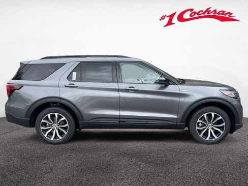 New 2026 Ford Explorer ST-Line AWD/4WD image 6