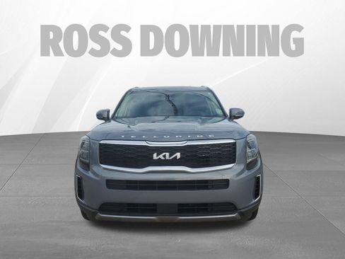 Used 2022 Kia Telluride EX w/ EX Premium Package image 2