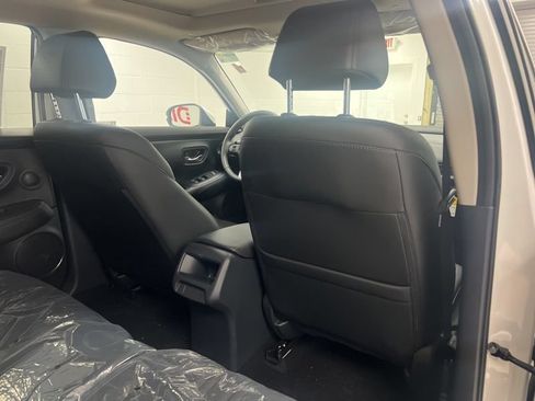 New 2027 Honda HR-V EX-L image 11