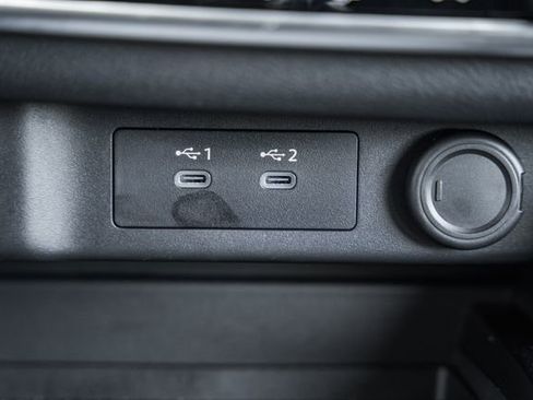 Used 2026 Nissan Rogue SV image 29