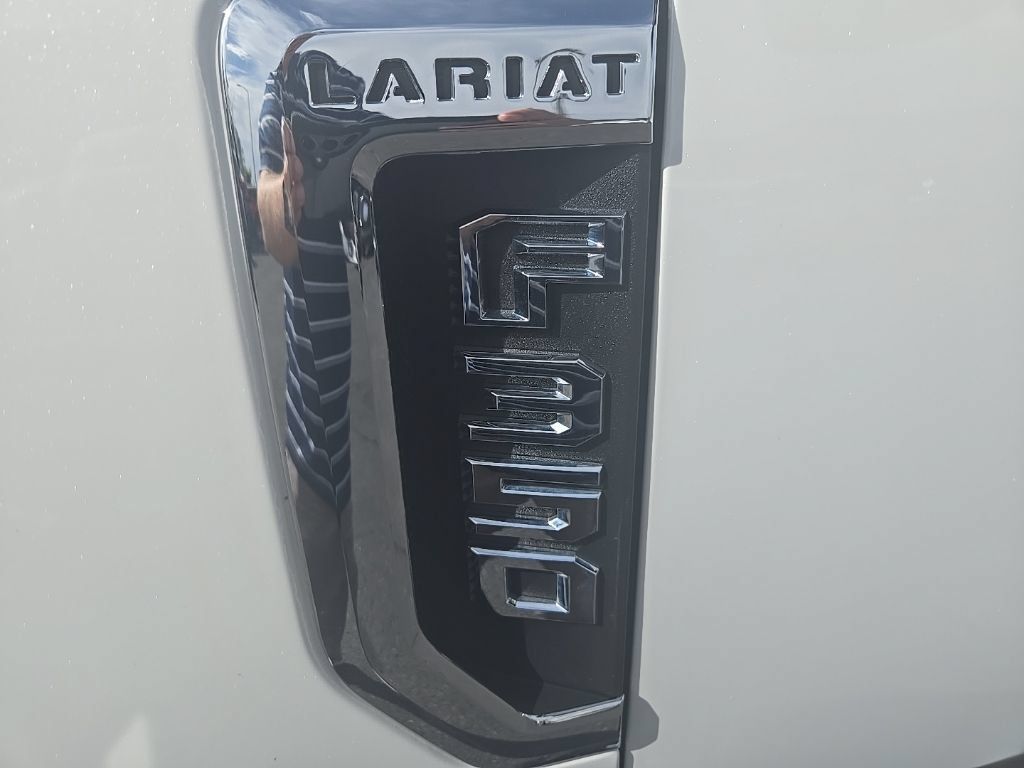 Used 2021 Ford F350 Lariat w/ Chrome Package AWD/4WD image 41