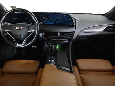 Used 2025 Cadillac CT5 Sport image 9