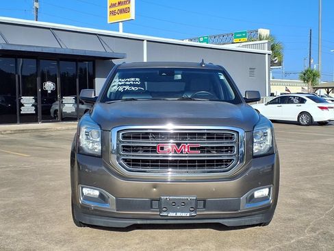 Used 2016 GMC Yukon XL SLE w/ Convenience Package RWD image 7