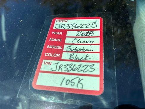 Used 2018 Chevrolet Suburban LT image 10