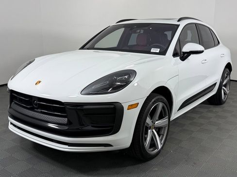Certified 2026 Porsche Macan Turbo AWD/4WD image 1