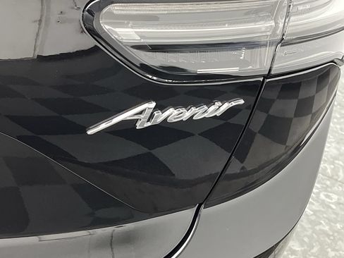 Certified 2023 Buick Envision Avenir AWD/4WD image 36