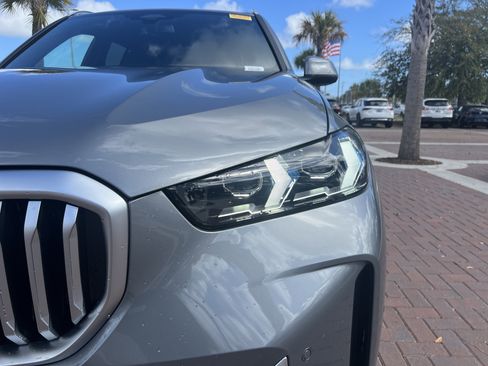 Certified 2025 BMW X5 xDrive40i image 6
