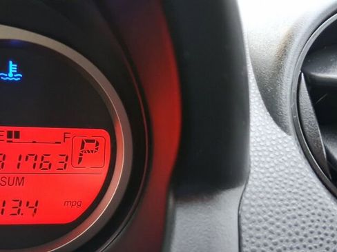 Used 2011 MAZDA MAZDA2 Touring image 10