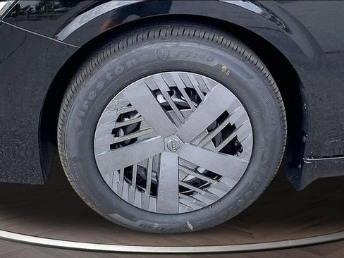 New 2027 Nissan Sentra S w/ Floor Mat Package FWD image 12