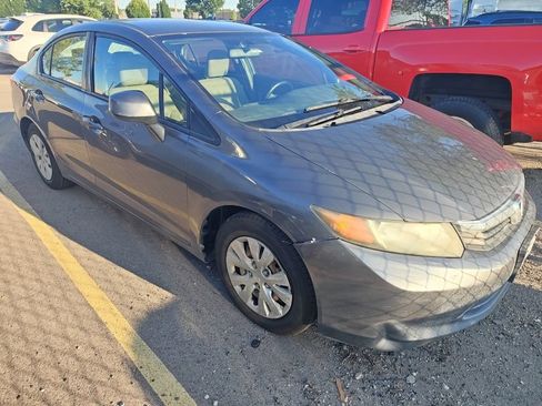 Used 2012 Honda Civic LX image 3