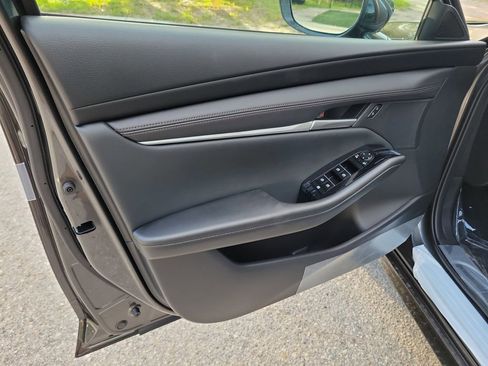 New 2026 MAZDA MAZDA3 2.5 S Sedan w/ Preferred Pkg FWD image 17