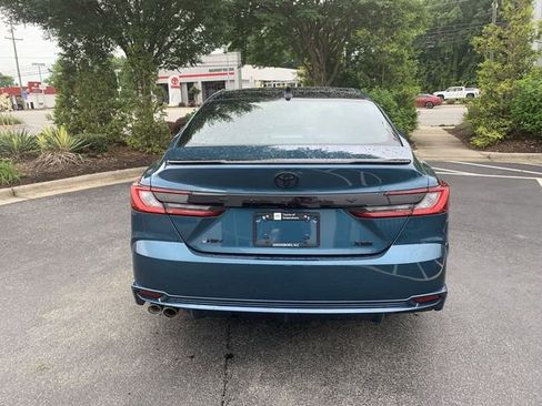 Used 2025 Toyota Camry XSE w/ Premium Plus Package FWD image 7