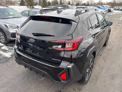 Certified 2025 Subaru Crosstrek 2.5i Limited image 3