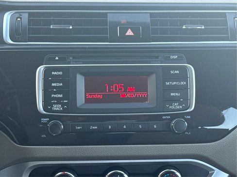 Used 2017 Kia Rio LX FWD image 14