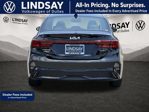 Used 2023 Kia Forte GT-Line w/ GT-Line Premium Package FWD image 6
