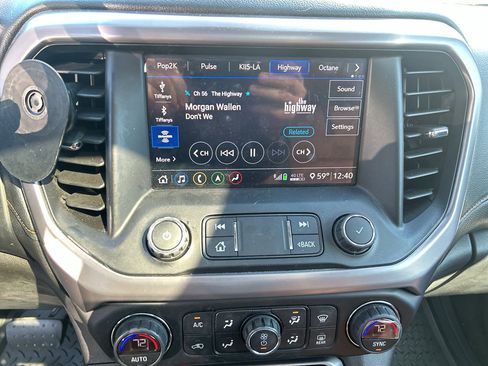 Used 2020 GMC Acadia AT4 w/ Driver Alert Package II image 7