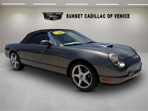 Used 2003 Ford Thunderbird RWD image 2