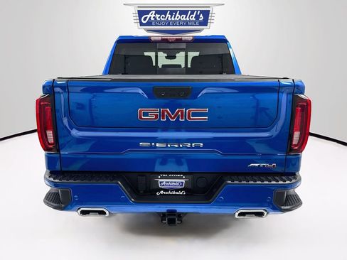 Used 2023 GMC Sierra 1500 AT4 w/ AT4 Premium Package AWD/4WD image 7
