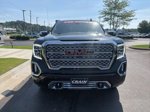 Used 2022 GMC Sierra 1500 Denali w/ Technology Package AWD/4WD image 3