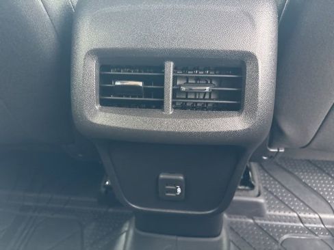 Used 2024 Chevrolet Equinox LT w/ LPO, Floor Liner Package image 27