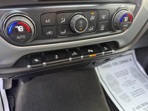 Used 2015 GMC Sierra 2500 SLE w/ SLE Preferred Package image 18