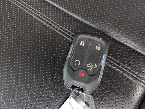 Used 2023 GMC Sierra 2500 Denali image 43