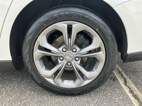 Used 2023 Honda Accord EX image 26