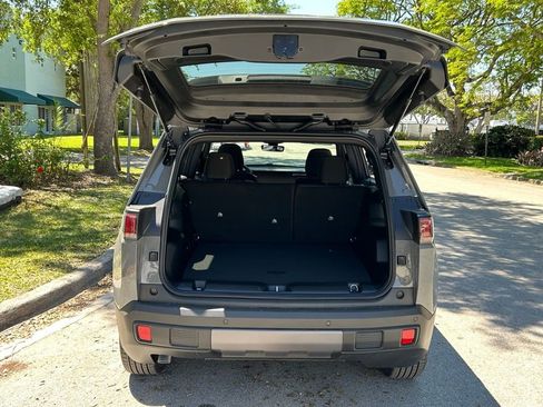 New 2026 Jeep Cherokee Laredo image 37
