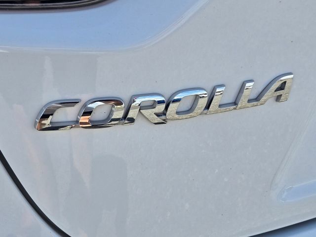 Used 2024 Toyota Corolla LE FWD image 14