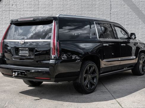 Used 2015 Cadillac Escalade ESV Premium AWD/4WD image 7
