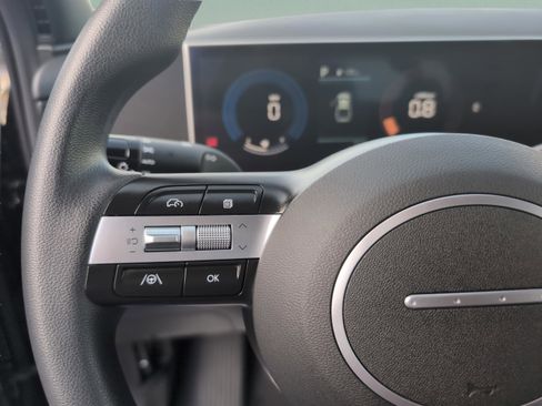 Used 2025 Hyundai Santa Cruz SEL image 17