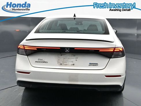 Used 2023 Honda Accord Sport image 8
