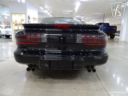 Used 1995 Pontiac Firebird Coupe image 34