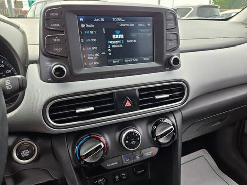 Used 2019 Hyundai Kona SEL w/ SEL Tech Package 02 AWD/4WD image 26