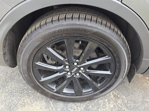 Used 2021 Lincoln Nautilus Reserve w/ Monochromatic Package AWD/4WD image 17