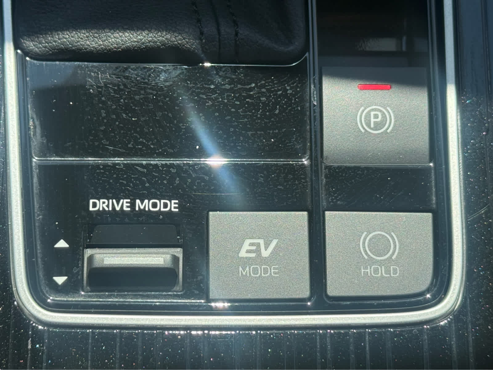 Used 2025 Toyota Sienna XSE FWD image 13