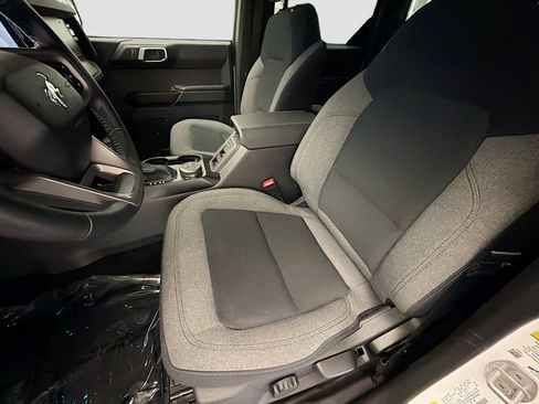 Used 2025 Ford Bronco Big Bend image 11