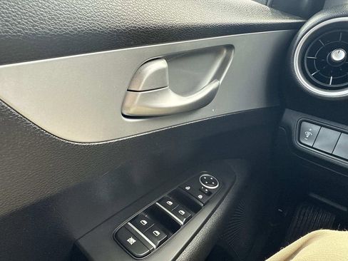 Used 2023 Kia Forte LXS FWD image 31