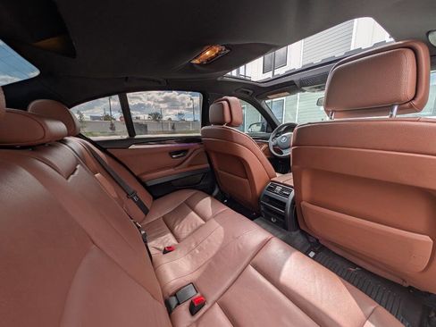 Used 2013 BMW 528i Sedan image 19