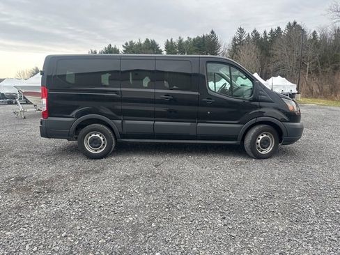 Used 2018 Ford Transit 150 XL image 8