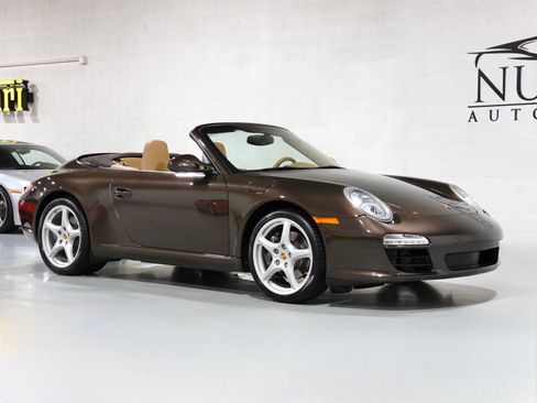 Used 2011 Porsche 911 Cabriolet image 60