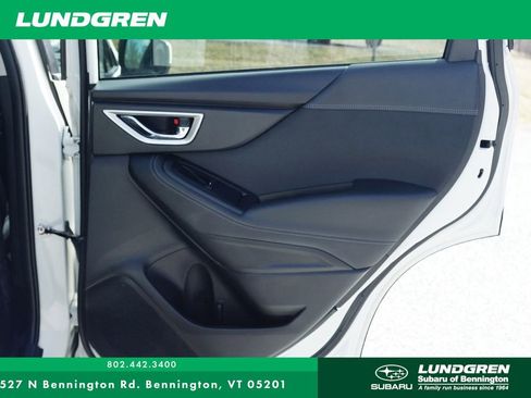 Certified 2024 Subaru Forester Premium AWD/4WD image 30