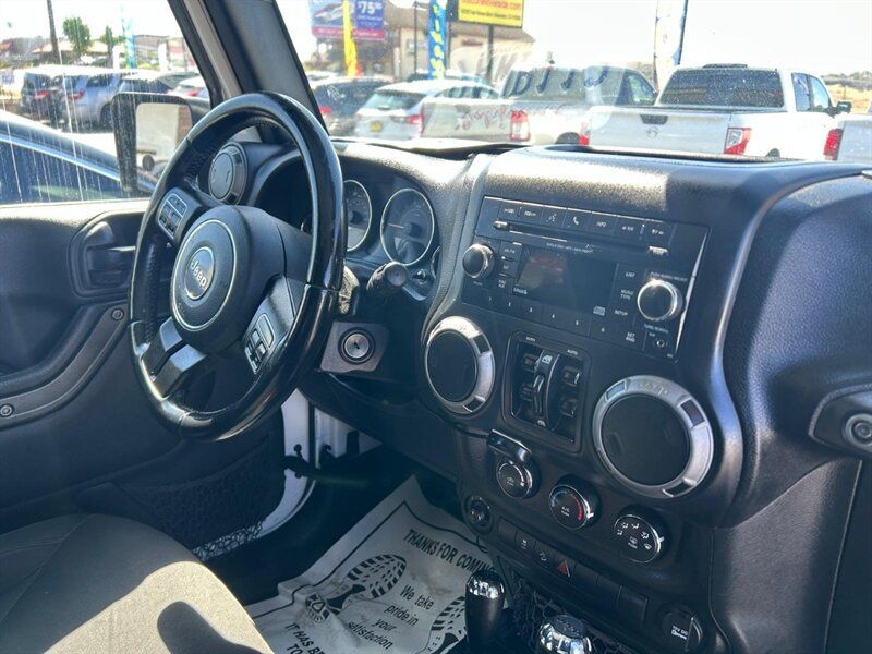 Used 2016 Jeep Wrangler Unlimited Sport w/ Quick Order Package 24S AWD/4WD image 18
