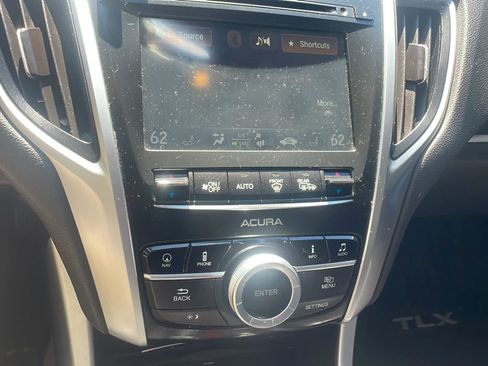Used 2015 Acura TLX V6 w/ Technology Package FWD image 17