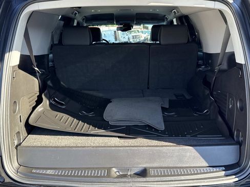 Used 2020 Chevrolet Tahoe LT image 19