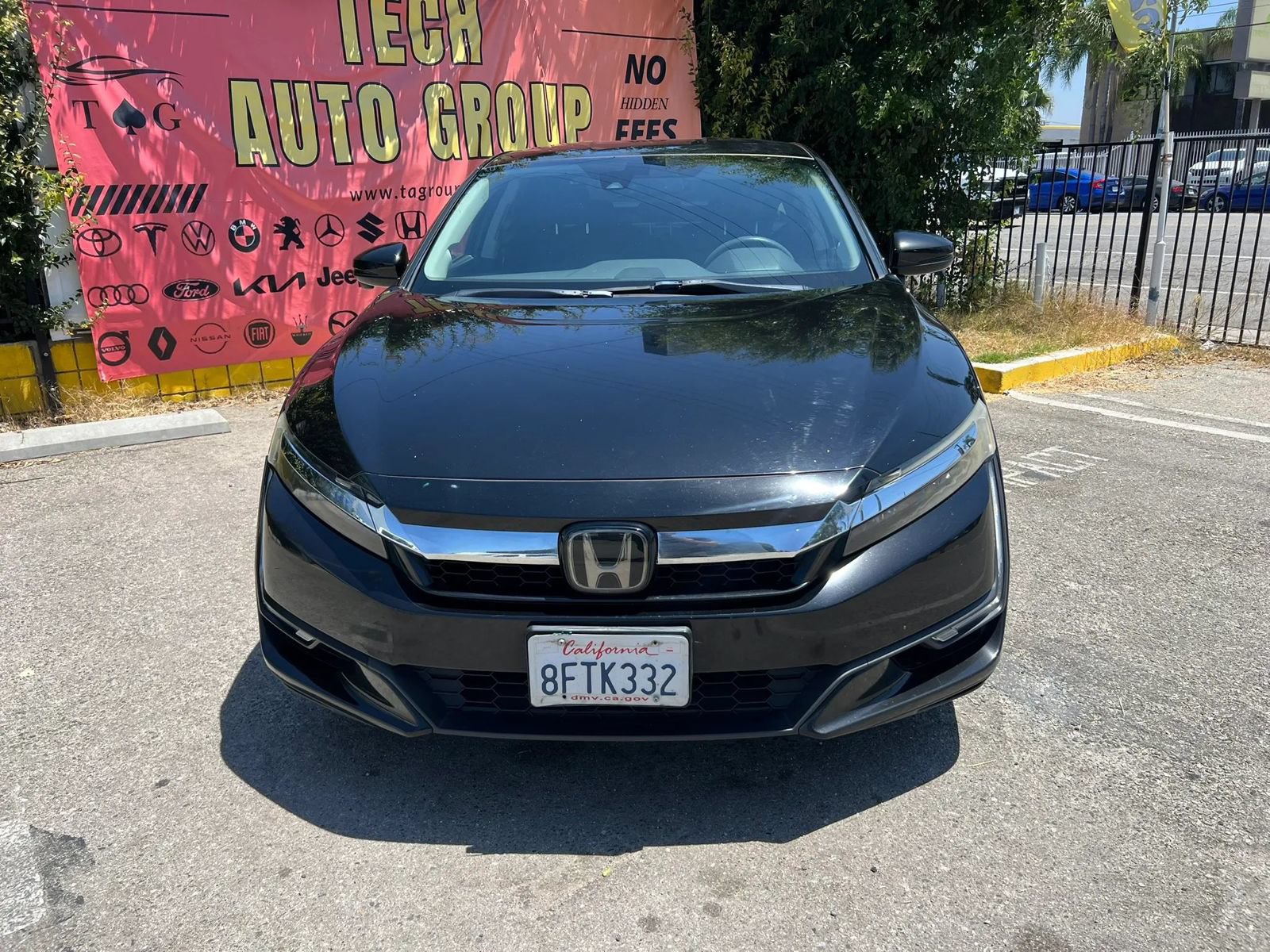 Used 2018 Honda Clarity Plug-In Hybrid image 2